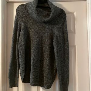 Tahari sweater